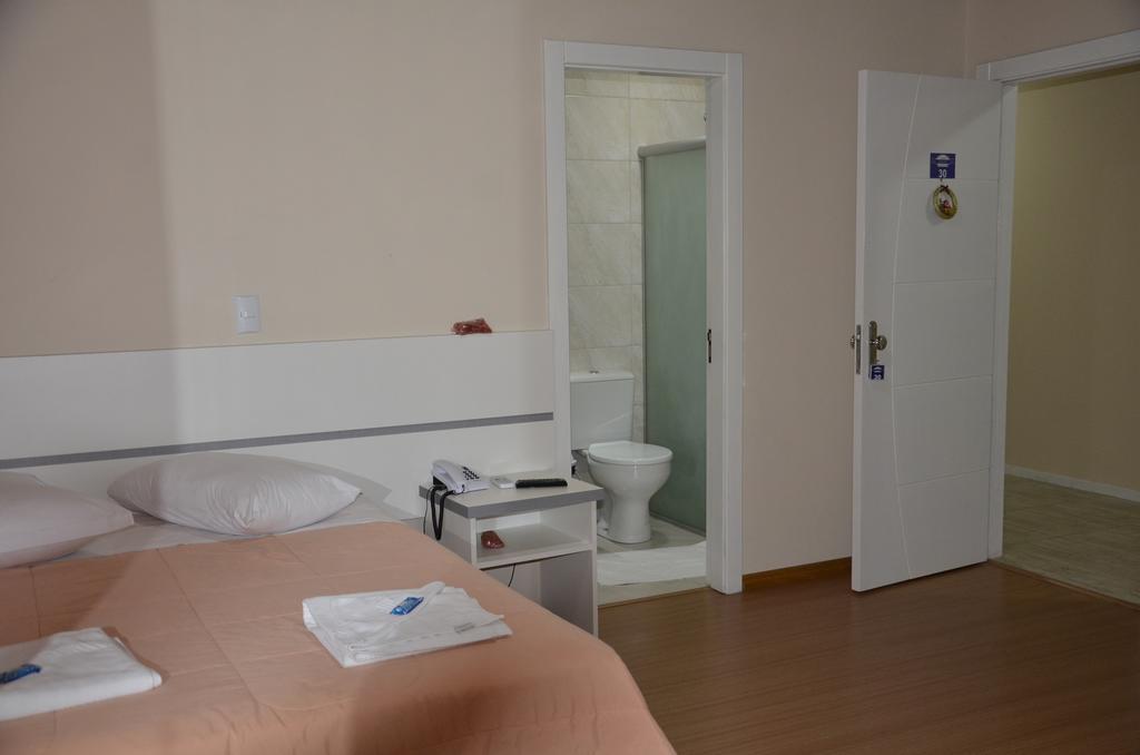 Hotel Alpen Hof Γκραμάντο Εξωτερικό φωτογραφία