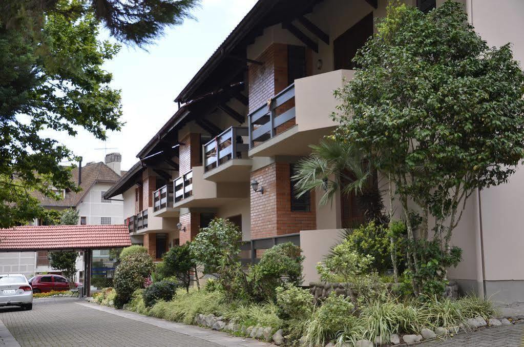 Hotel Alpen Hof Γκραμάντο Εξωτερικό φωτογραφία