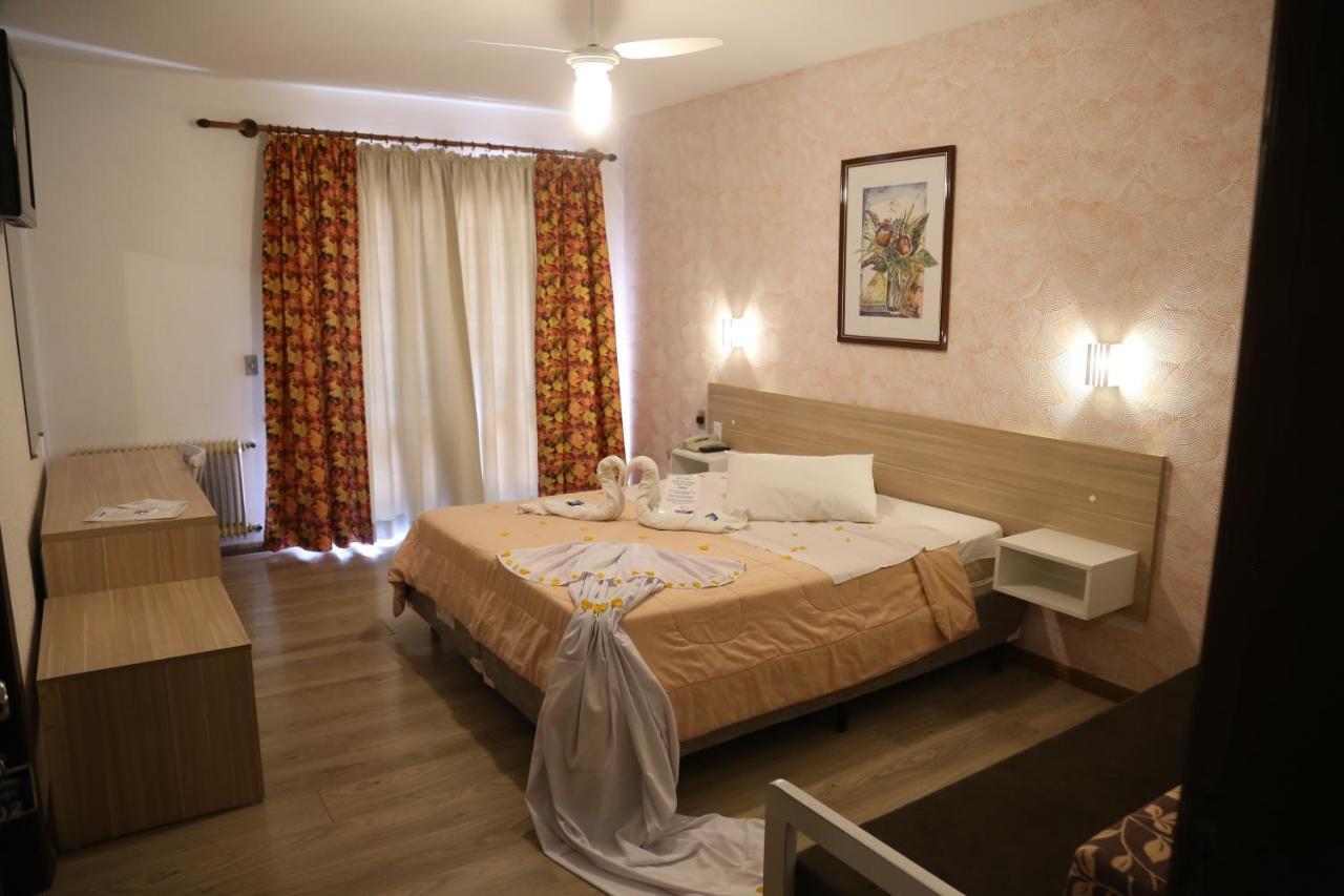 Hotel Alpen Hof Γκραμάντο Εξωτερικό φωτογραφία